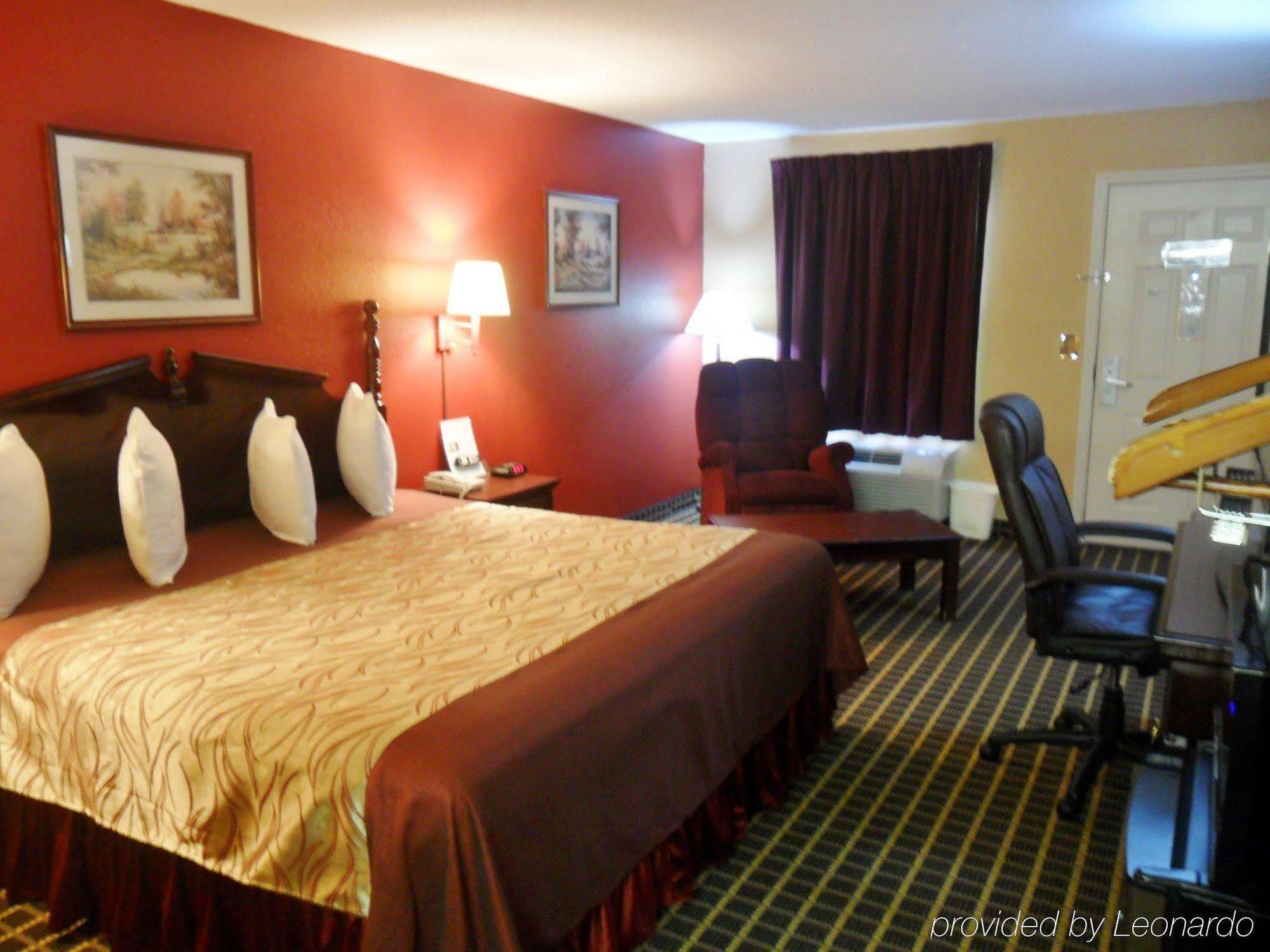 Selmer Star Plus Inn & Suites מראה חיצוני תמונה